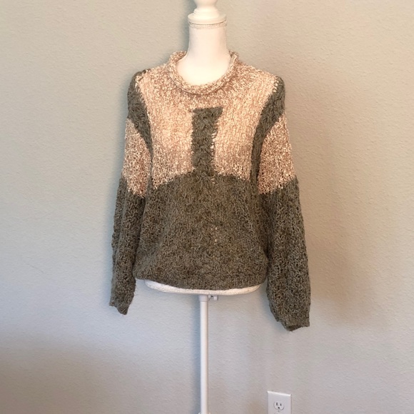 Wos Company | Sweater L - Picture 2 of 2